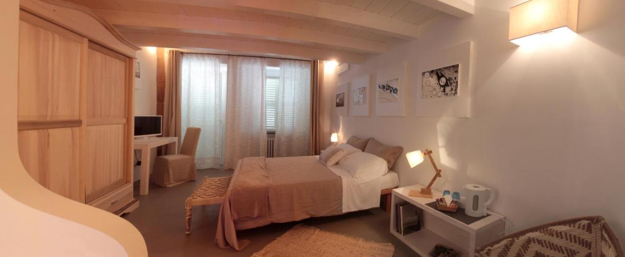 Relais Chambre Castelfidardo Exterior photo